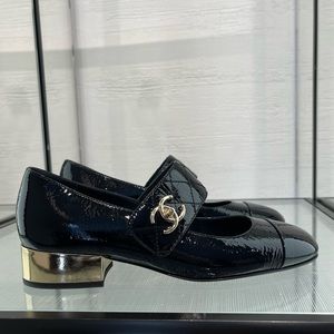 Chanel Mary Jane heel authentic new without box size 37 black gold never worn
